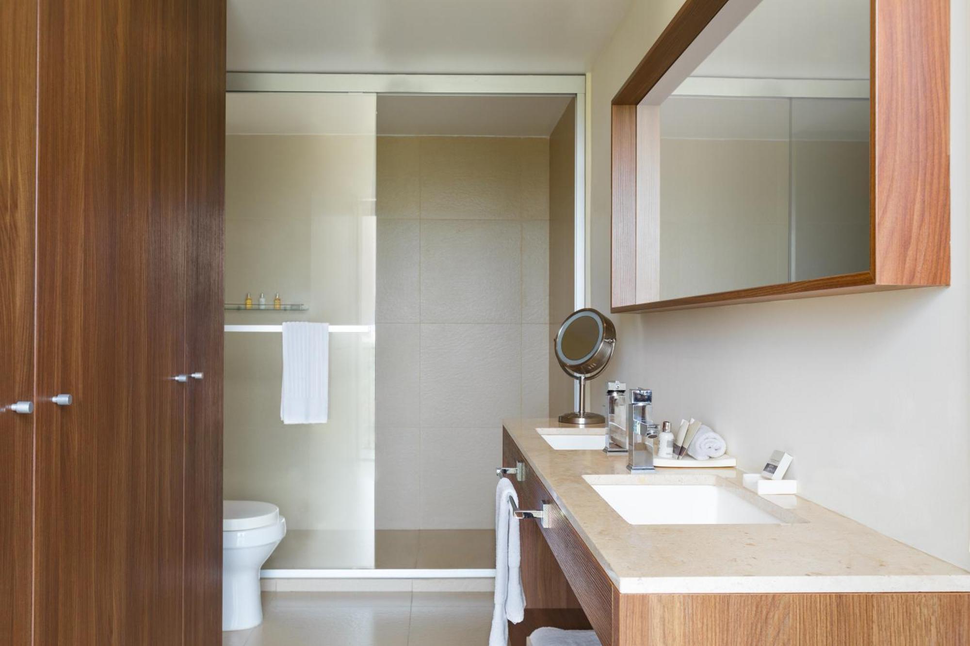 Live Aqua Private Residences Marina Vallarta Puerto Vallarta Exterior photo