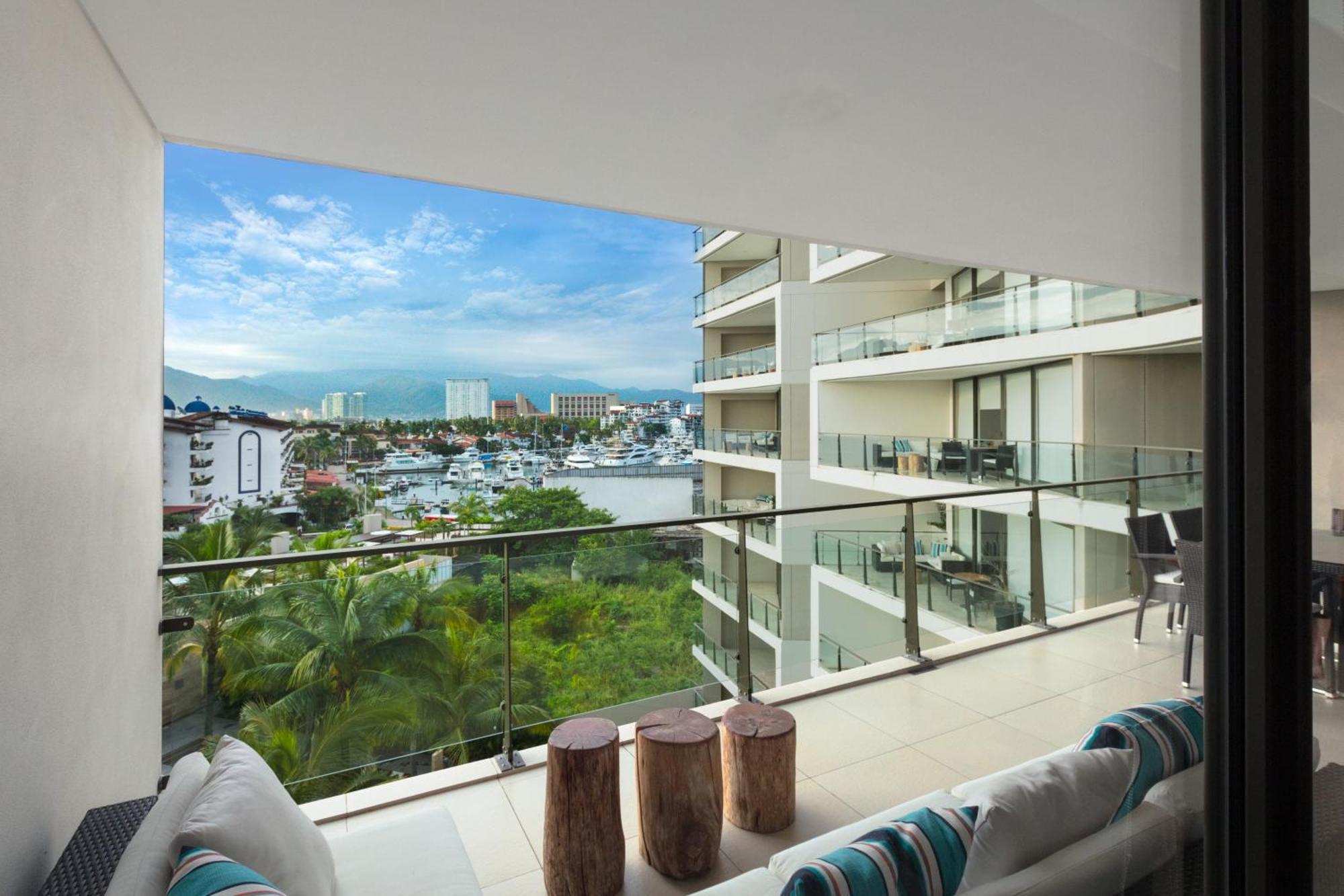 Live Aqua Private Residences Marina Vallarta Puerto Vallarta Exterior photo